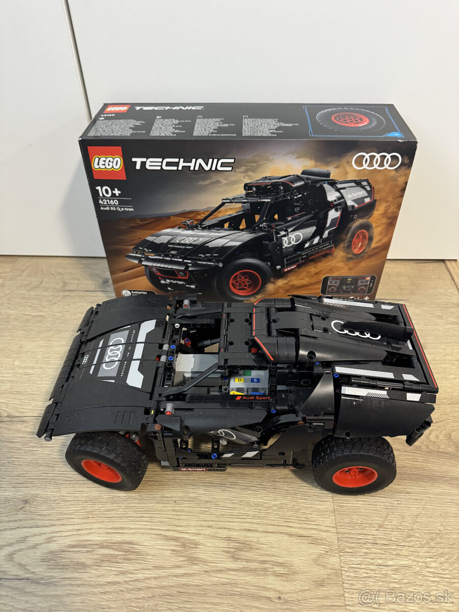 Lego Technic 42160 Audi RS Q e-tron - 2