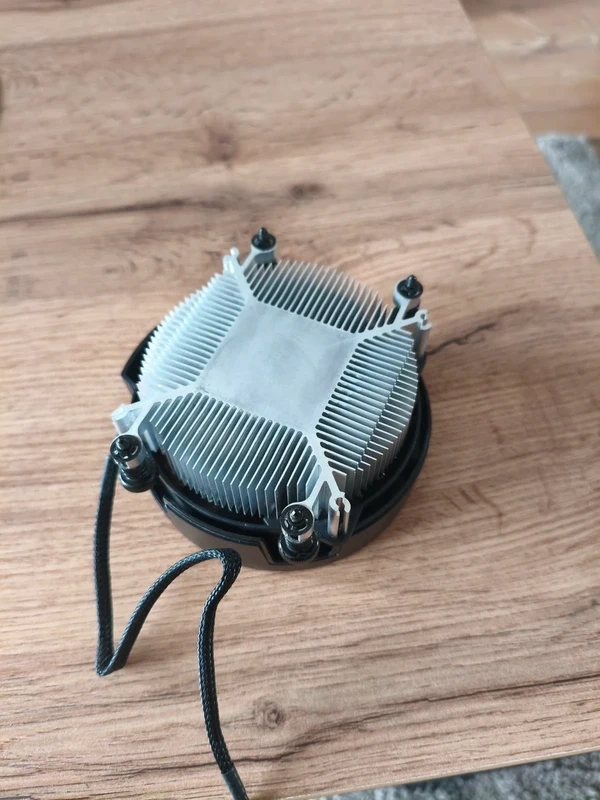 AMD Wraith stealth AM4 - 2