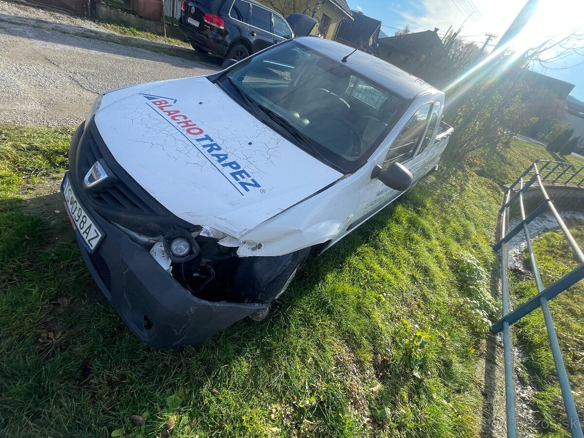 Predám Dacia Logan 2012 – poškodené, nepojazdné - 2