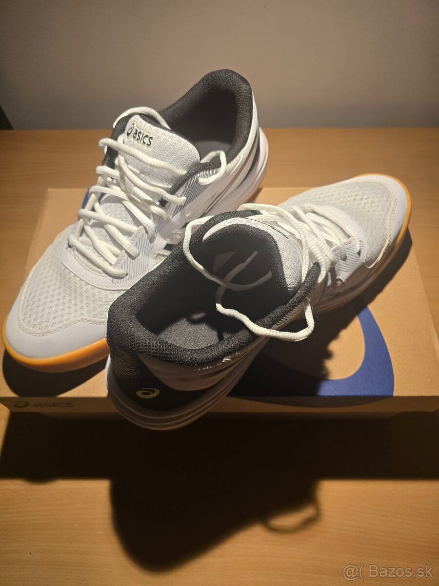 Topánky Asics Upcourt 5 - 2