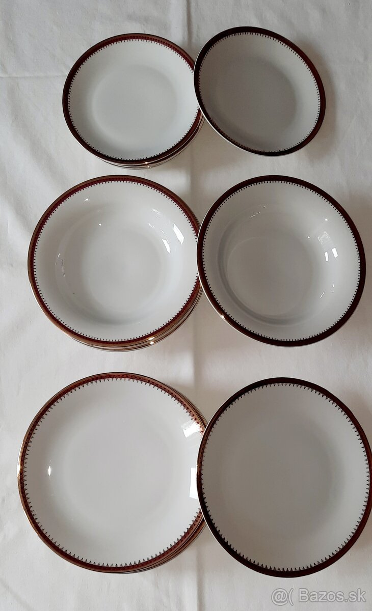 Predám sadu tanierov. - 2