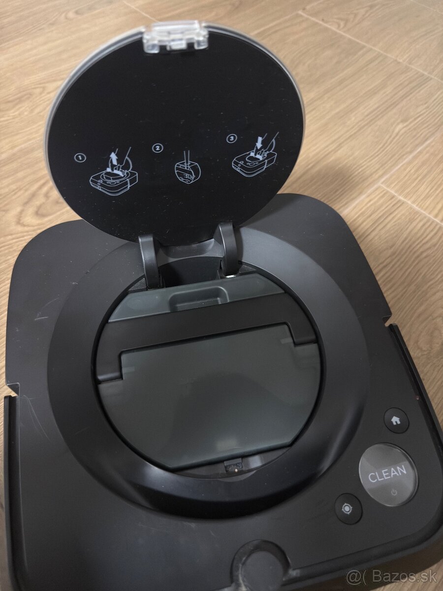 iRobot Braava Jet M6 čierny - 2