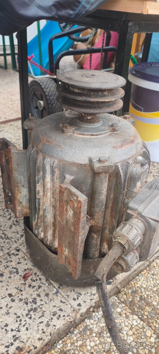 Predám Elektromotor - 2