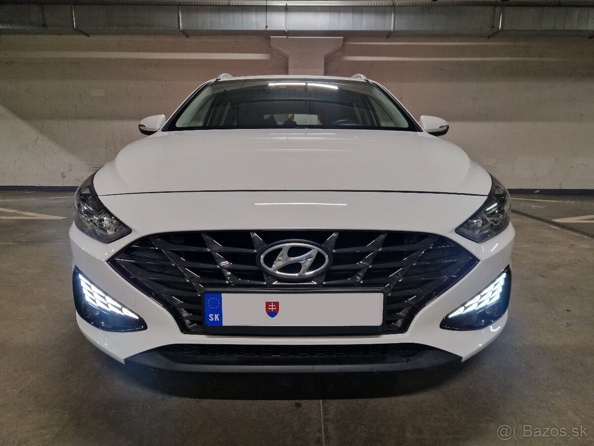 Hyundai i30 combi family 1.5i DPi 81kW 48000km facelift CW - 2