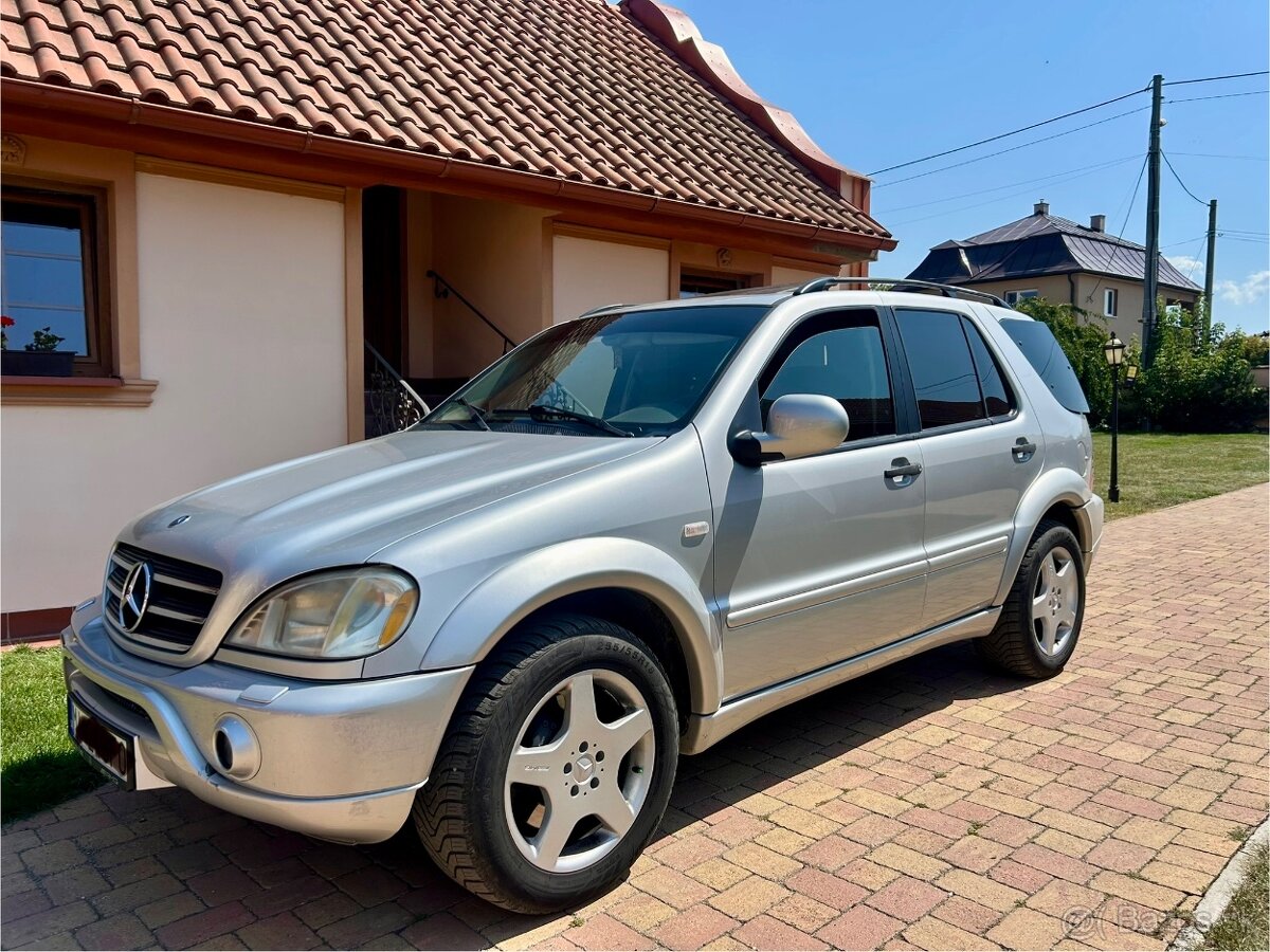 Mercedes Benz ML 55 amg - 2