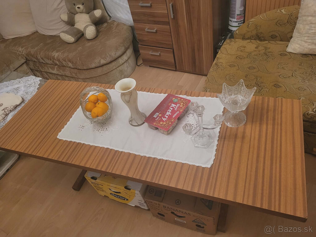 Predám stôl do obývačky - 2