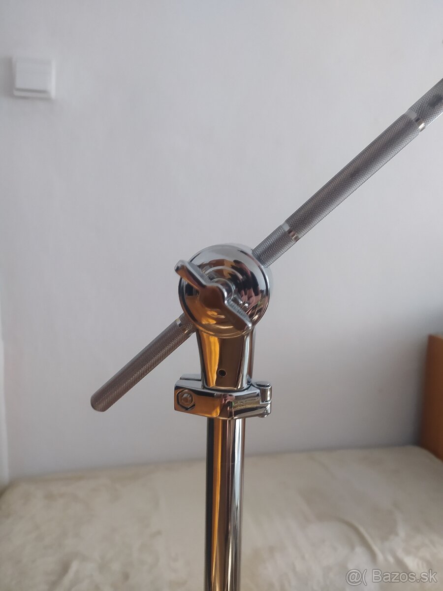 Šibenicový stojan Millenium CB-901 Pro Series - 2