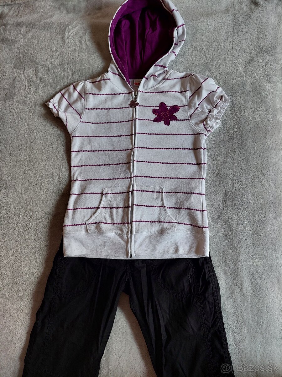 Tričko s krátkym rukávom a kapucnou - 2