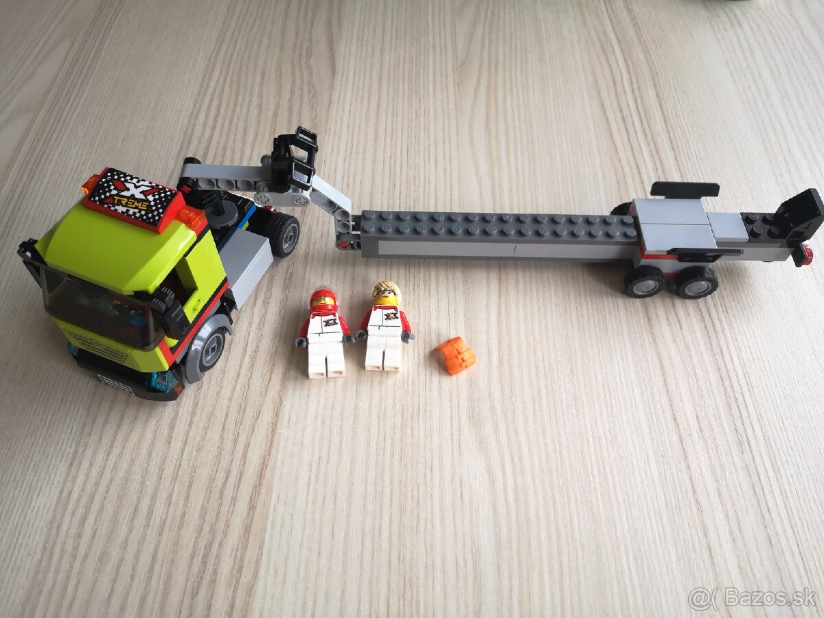 Lego City 60254 Preprava pretekárskeho člna - 2