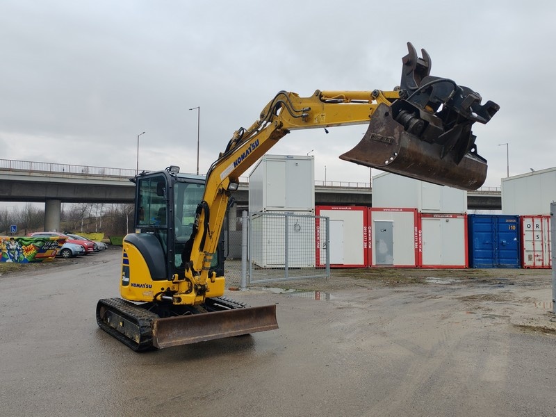 KOMATSU PC35MR-5 - pásový minibáger - 2