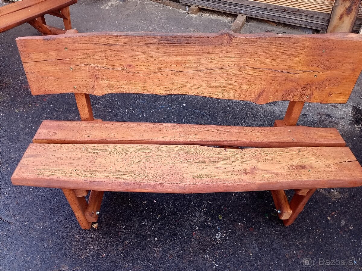 Záhradná lavicka - 2