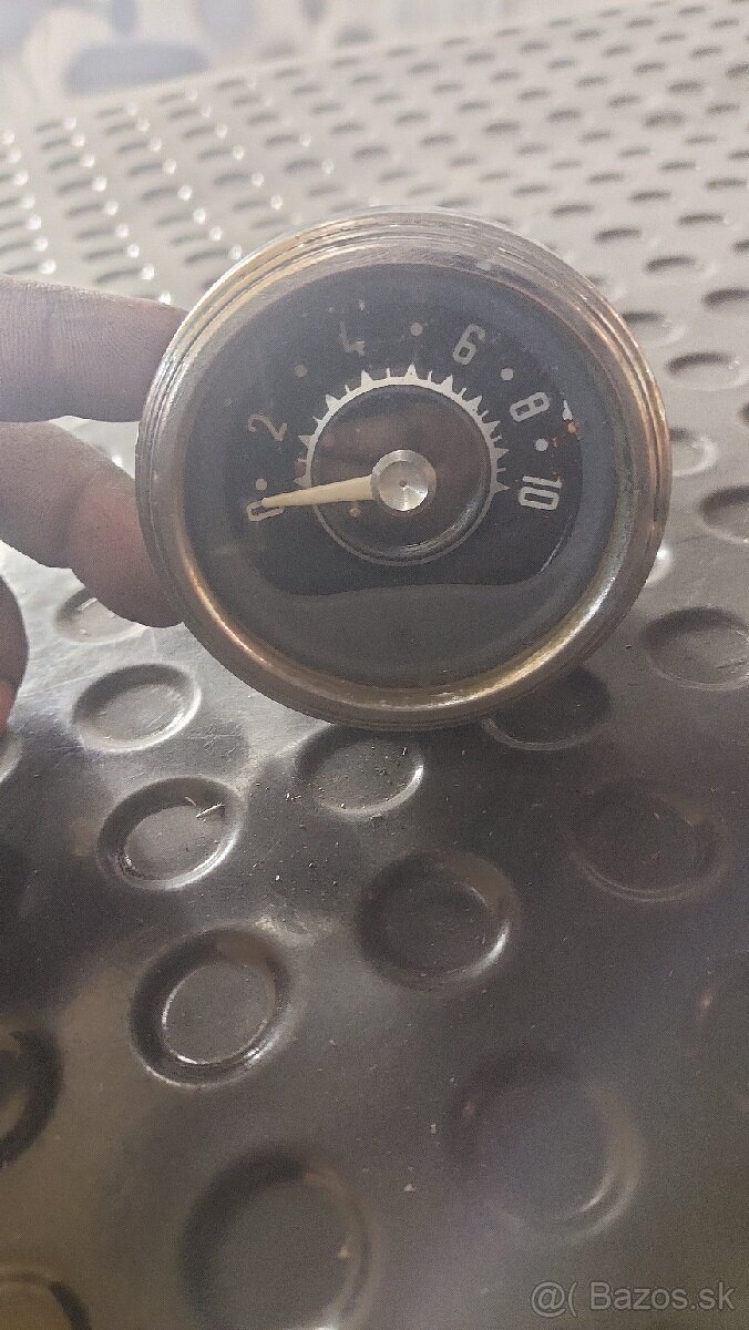 Budík tlaku vzduchu - 2