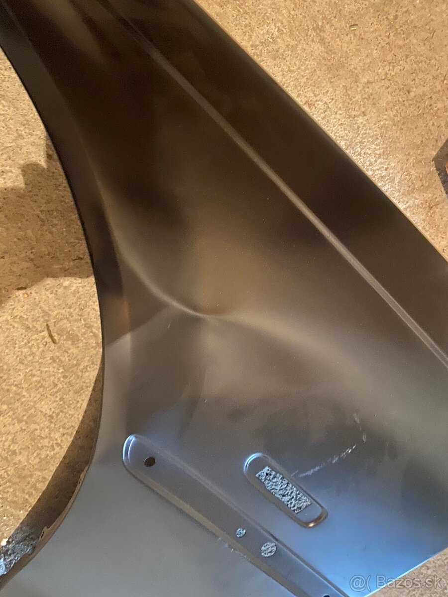 Blatník ľavý BMW e46 - 2