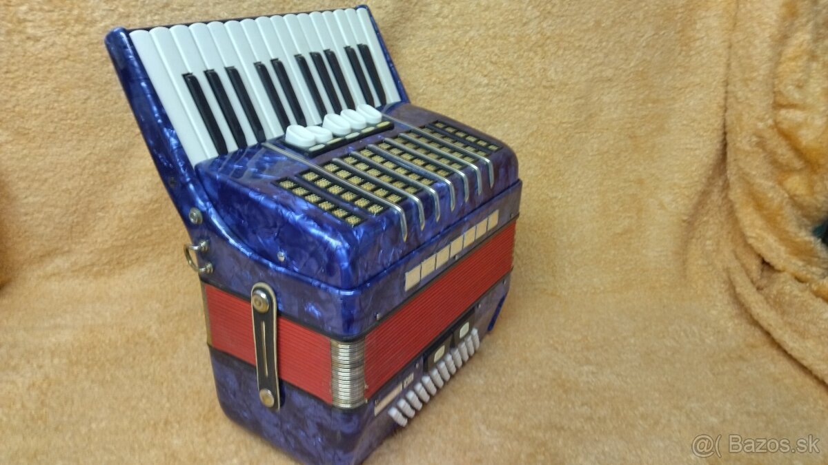 Harmonika akordeon Delicia Junior XIIl - 72 bas. - 2