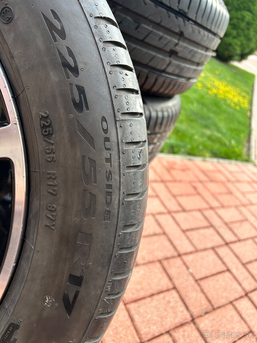 Pirelli R17 Mercedes 2023 - 2
