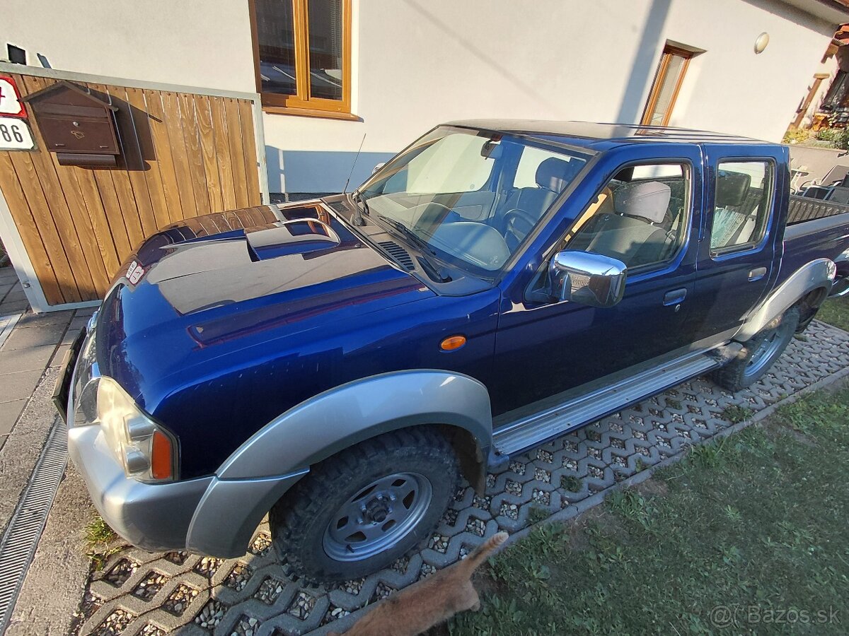 Nissan Navara - 2