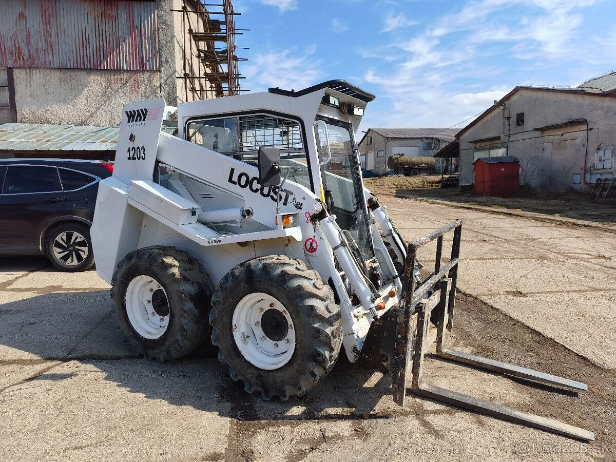 LOCUST 1203 - 2