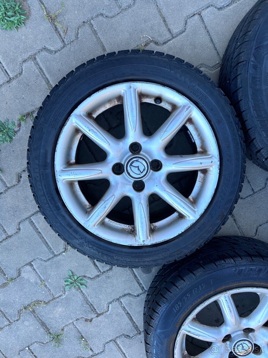 Elektróny+zimne pneu 185/55R15 4X100 - 2