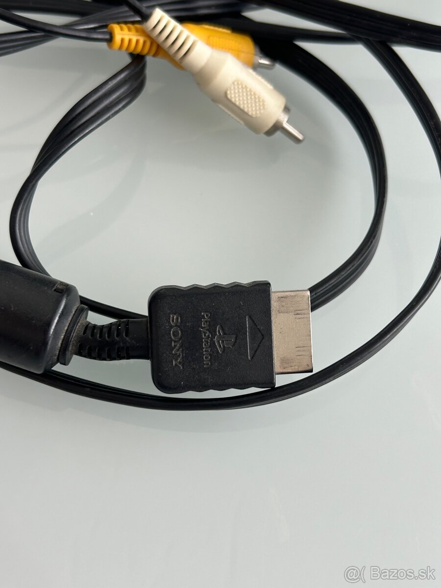 Predám video kabel playstation 2 - 2