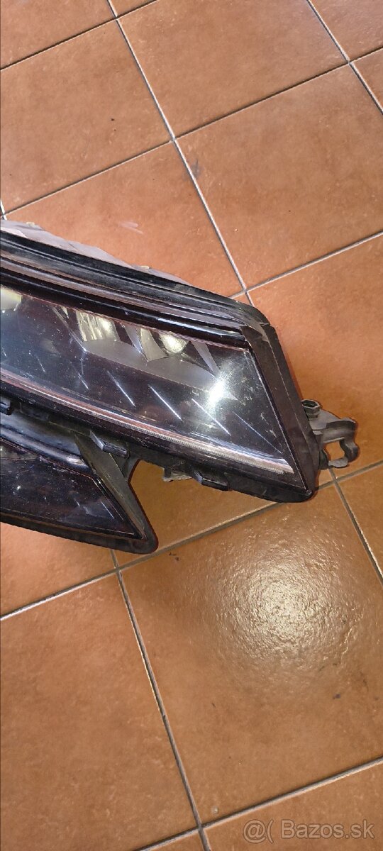 Predám LED svetlo škoda kodiak - 2