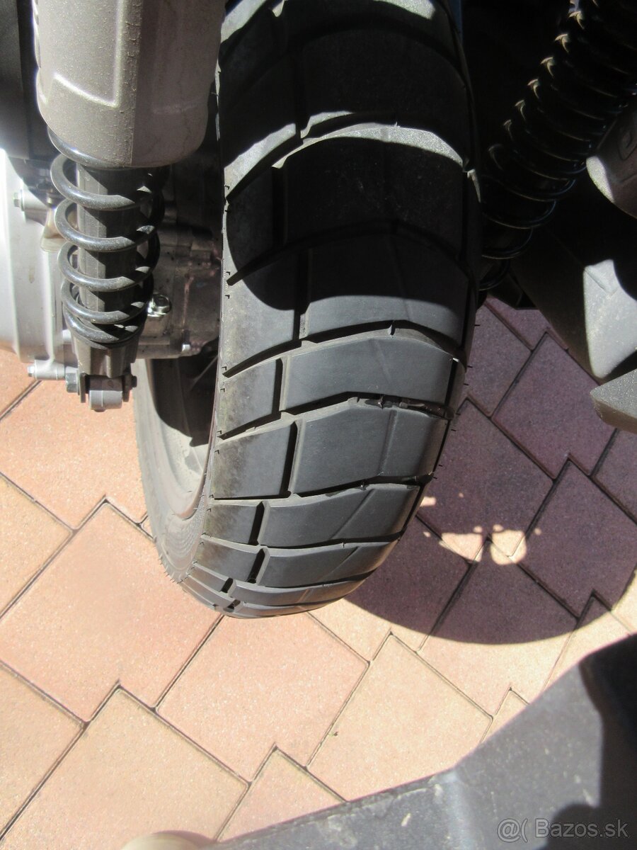Predám Hondu ADV 350 - 2