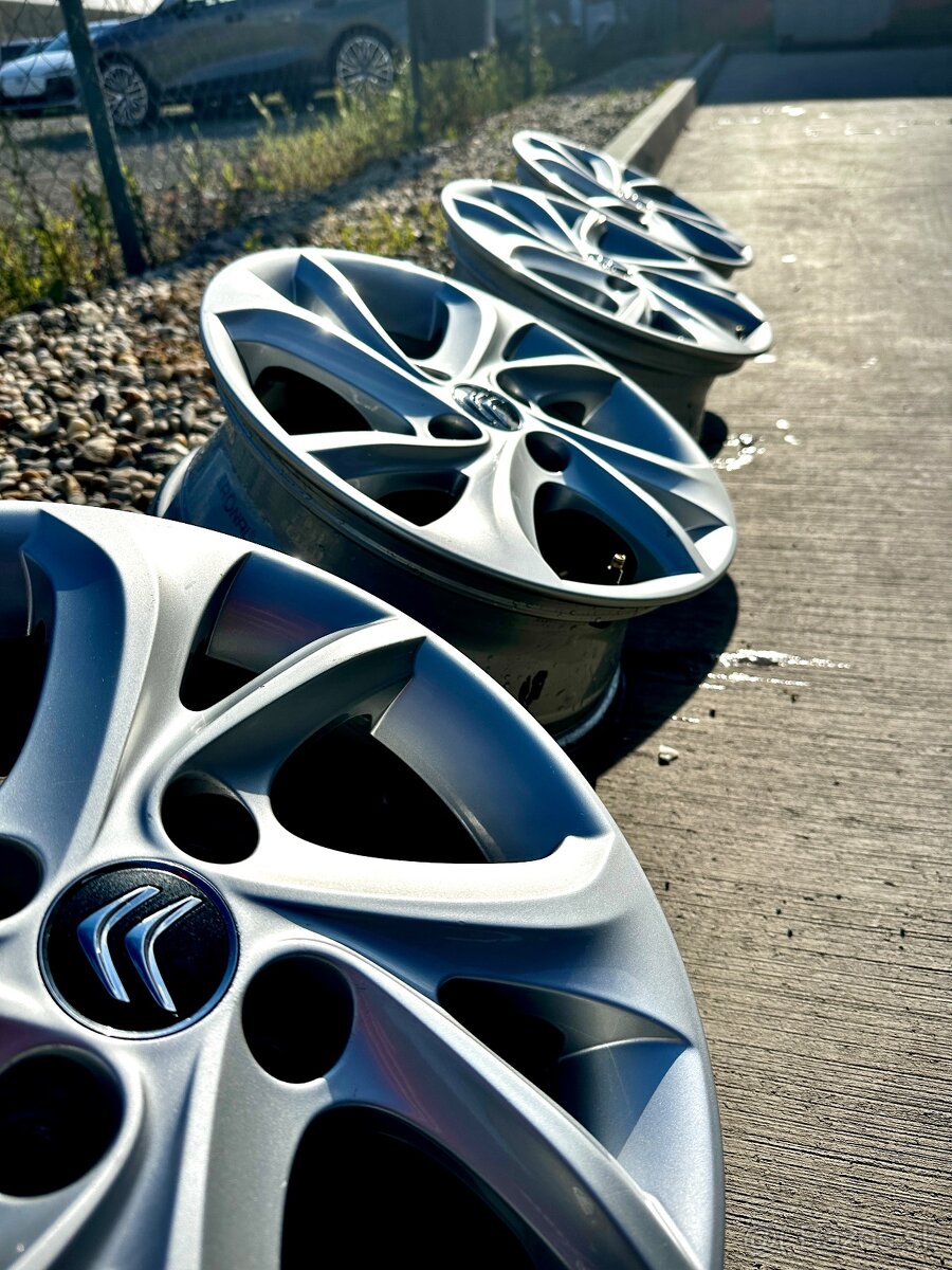 4X108 6J Et27 R15 - originálne Citroen - 2