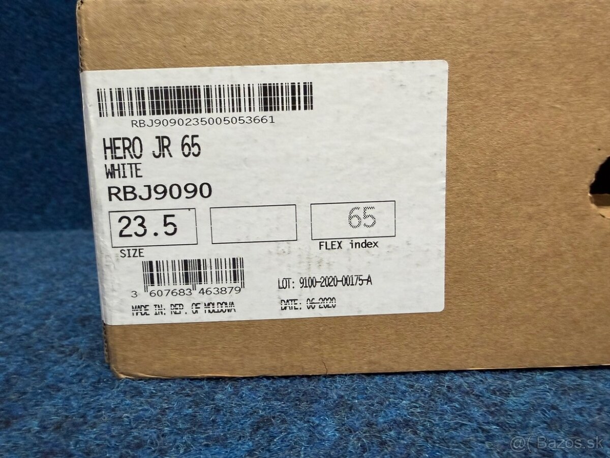 Predám lyžiarky Rossignol HERO Jr 23,5 - 2