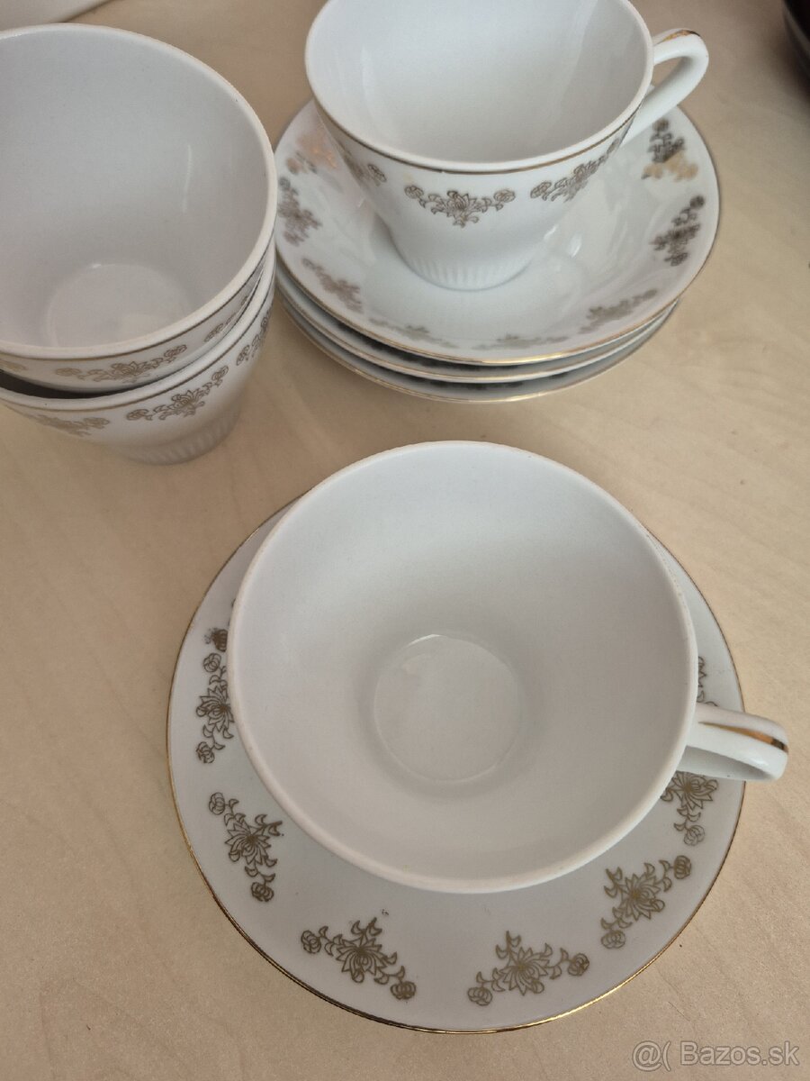 Šálky s tanierikom - 2