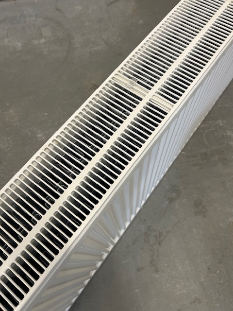 Radiátor Korad 33K 600x1800 - 2