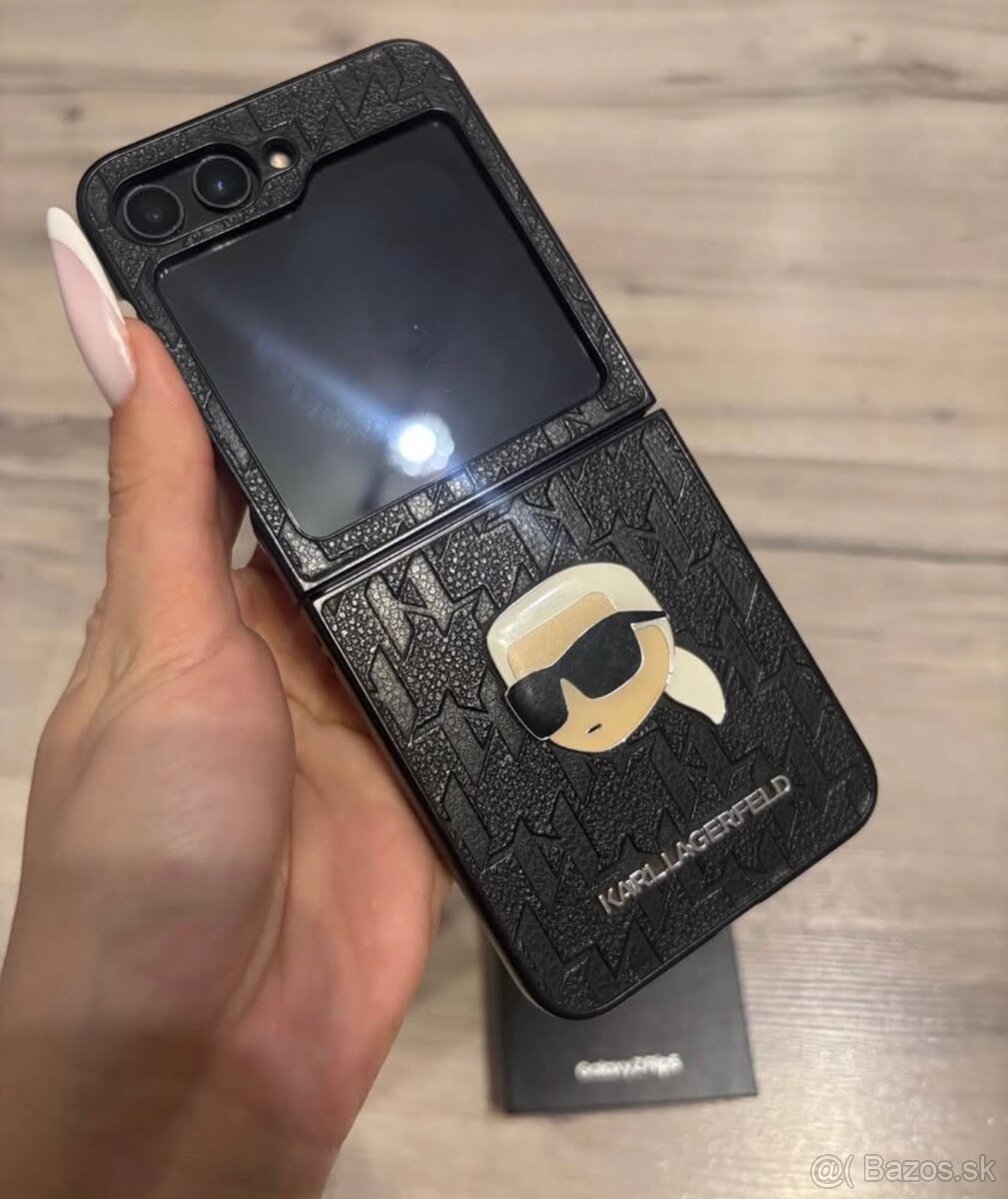 Samsung Galaxy Z Flip5 - 2