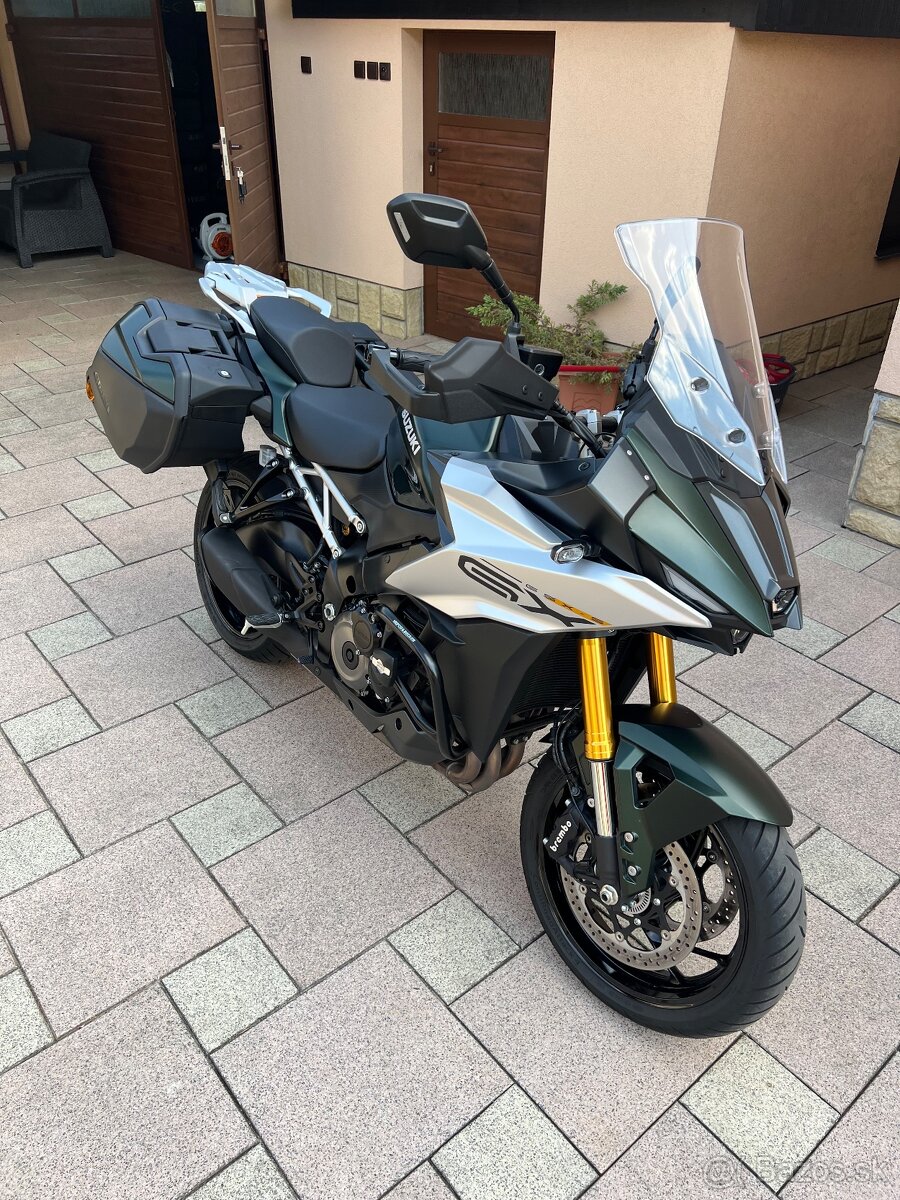 Suzuki GSX S1000 GX - 2