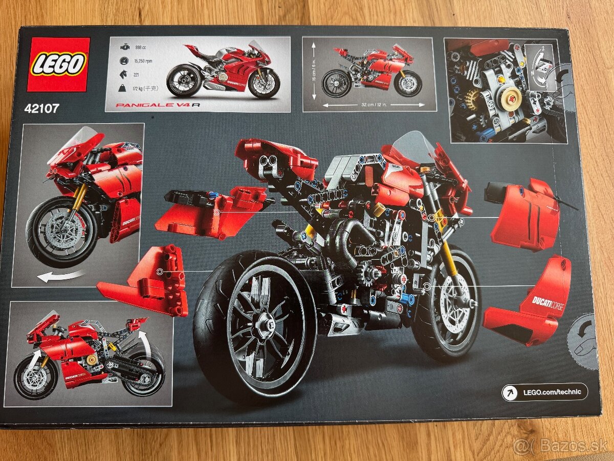 LEGO Technic 42107 Ducati Panigale V4 R - 2