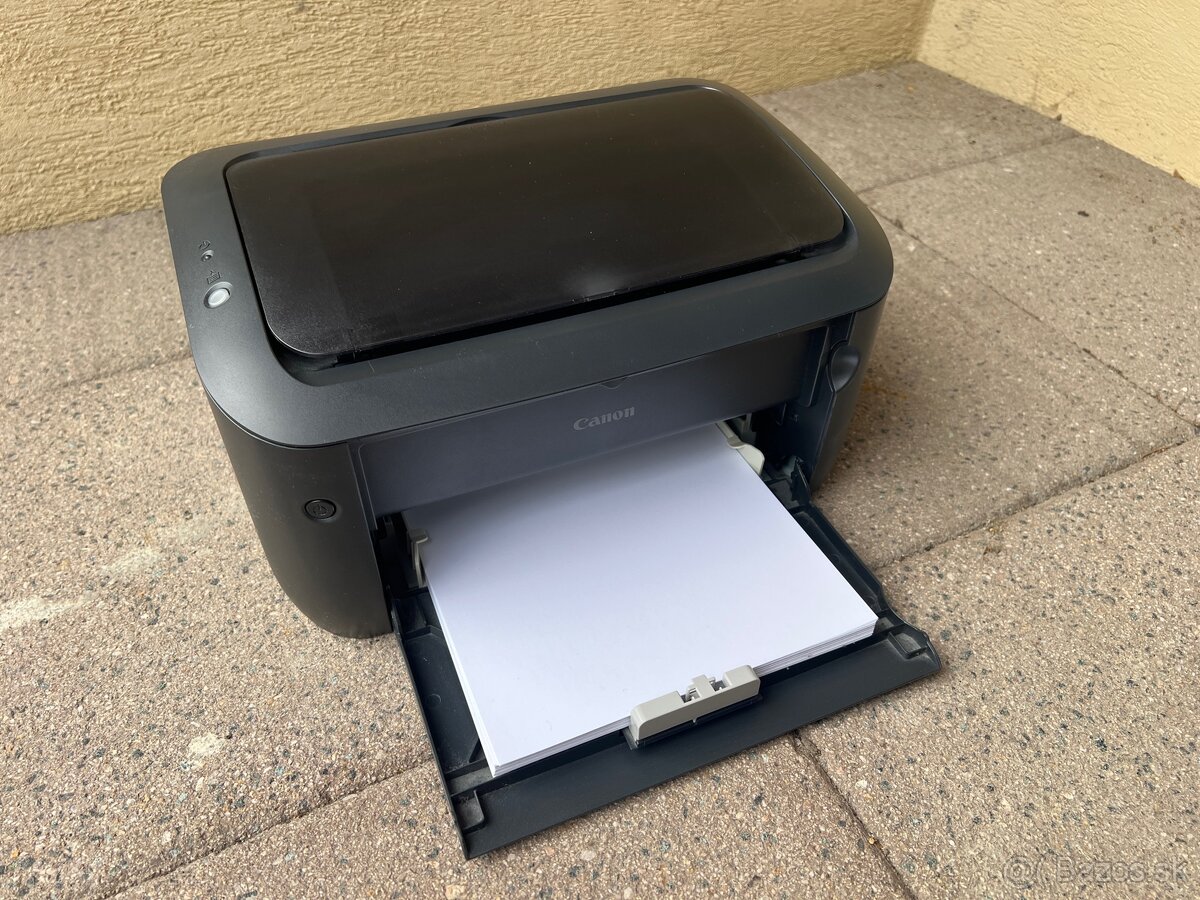 Čierna laserová tlačiareň Canon LBP6020B - 2