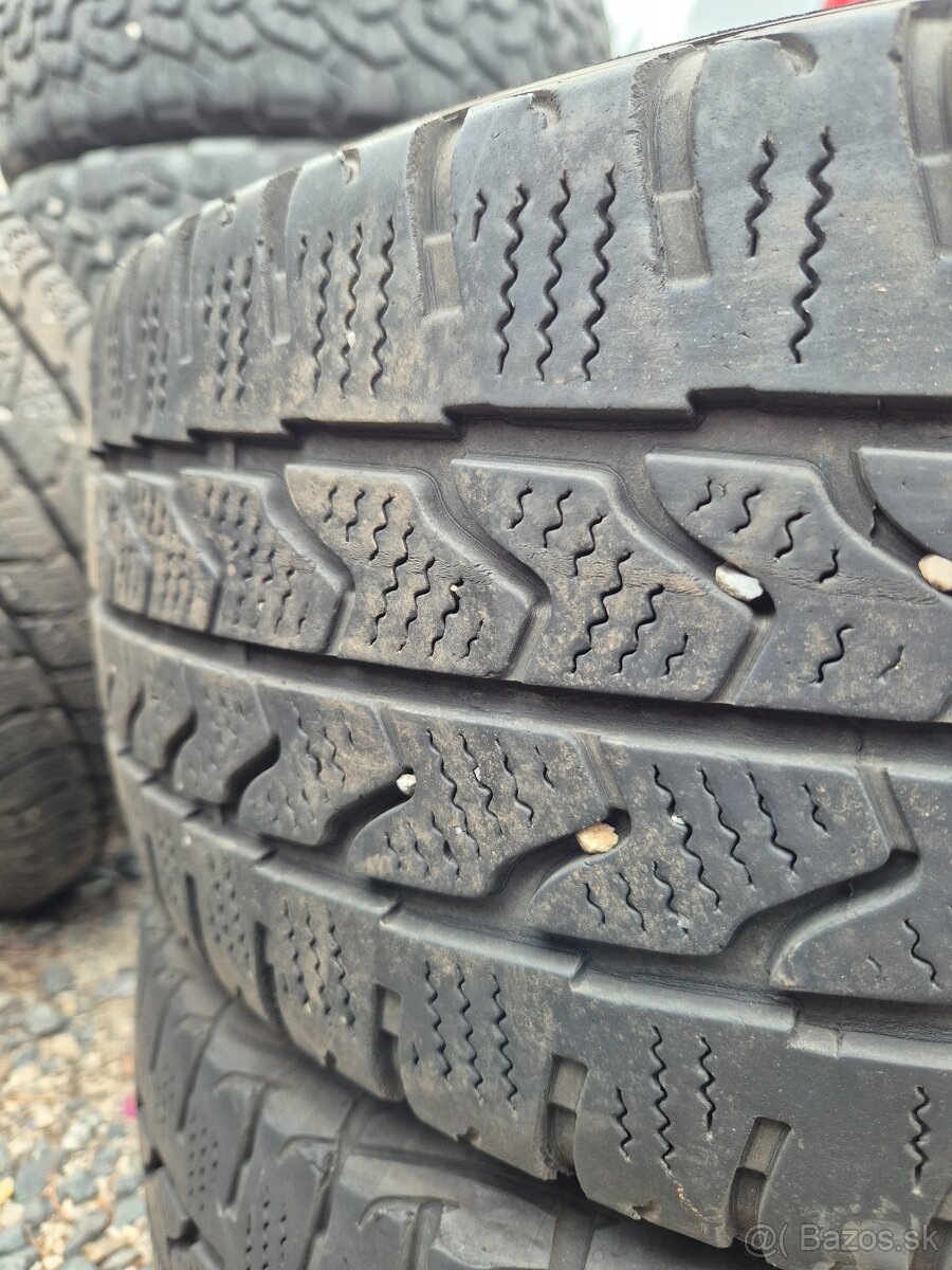 195/60 r16c Good year - 2