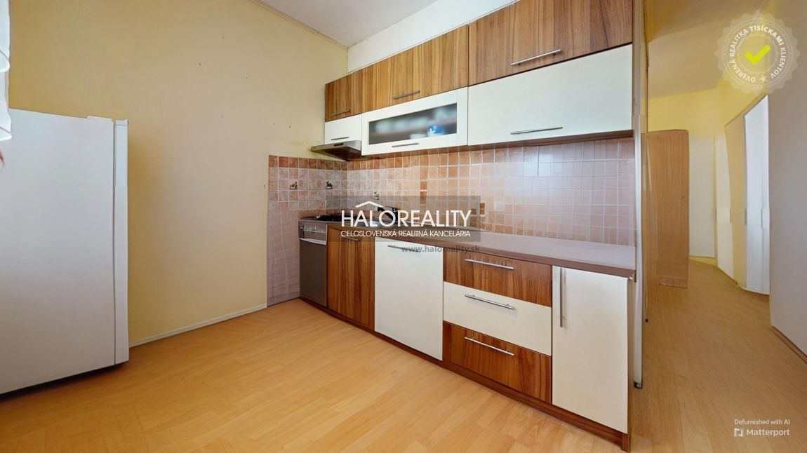 HALO reality - Predaj, štvorizbový byt Cinobaňa, Lučenec - Z - 2