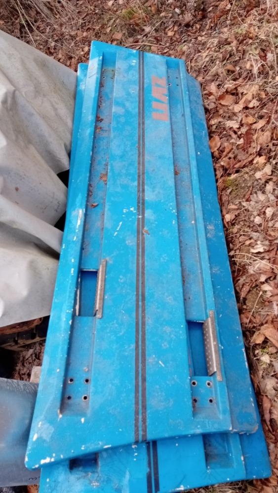 Mezinápravové spojlery LIAZ TAHAĆ - 2