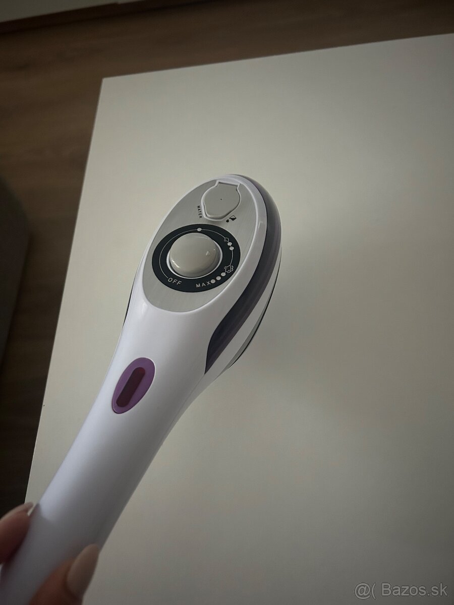 Ručná naparovacia žehlička - 2