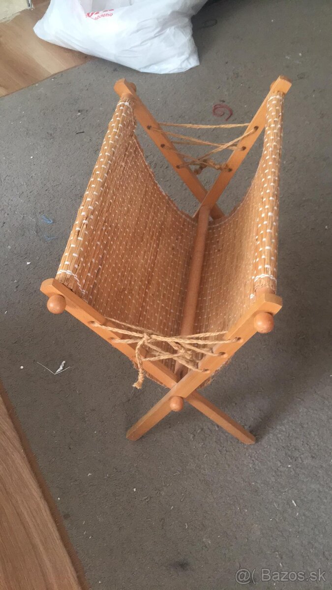 retro stojan na casopisy - 2