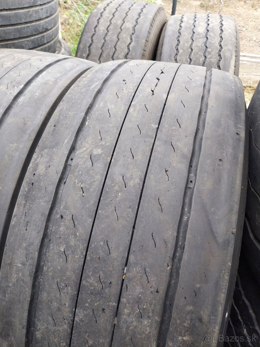 Nákladné pneumatiky 385/55 r22,5 - 2