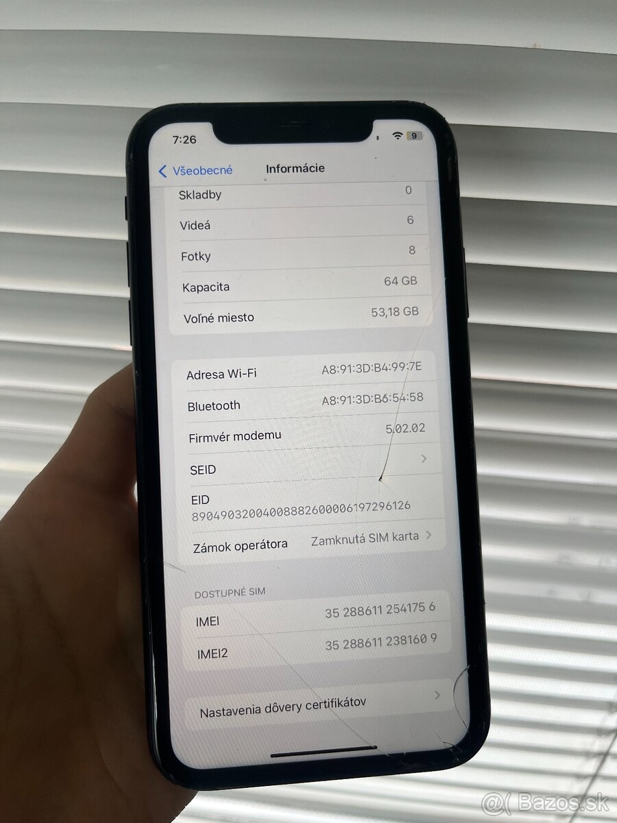 Predám iPhone XR 64GB – rozbitý - 2