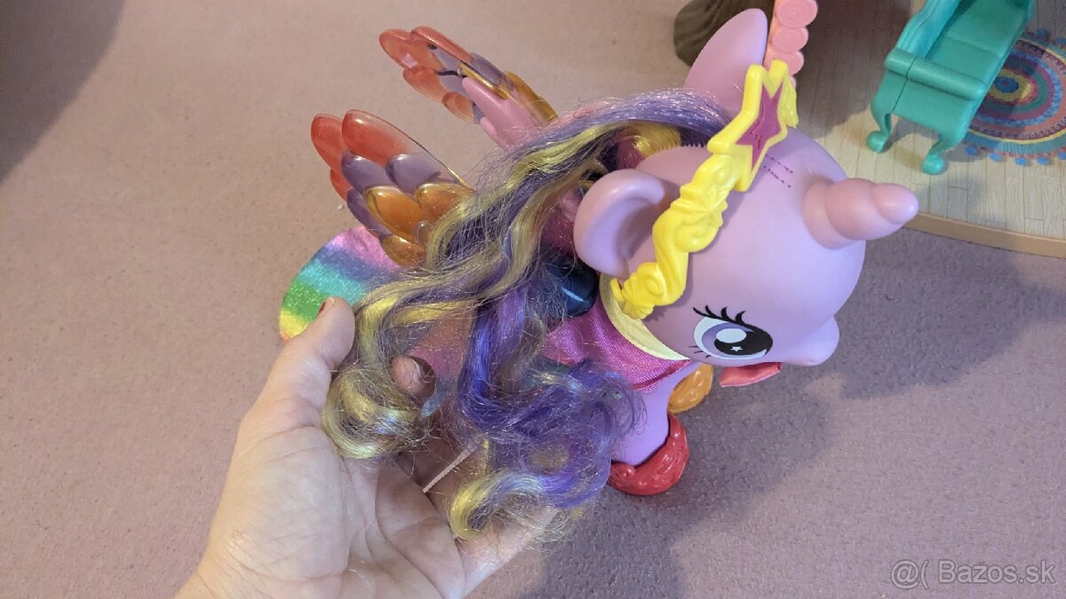 Enchantimals domcek + lod - 2