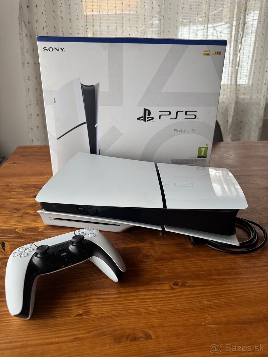 PlayStation 5 Slim s čítačkou diskov (Blu-ray 4K UHD) 1 - 2
