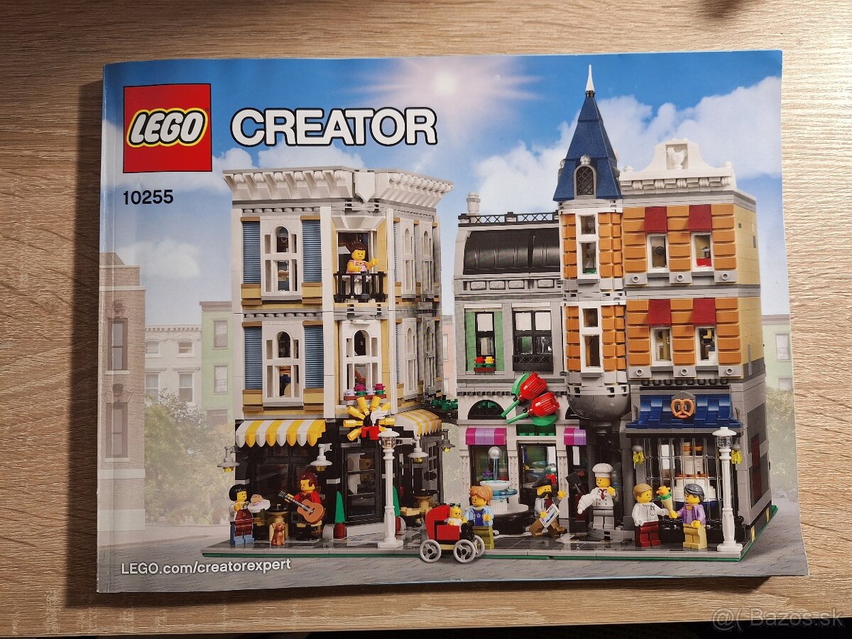 Predám LEGO 10255 - 2