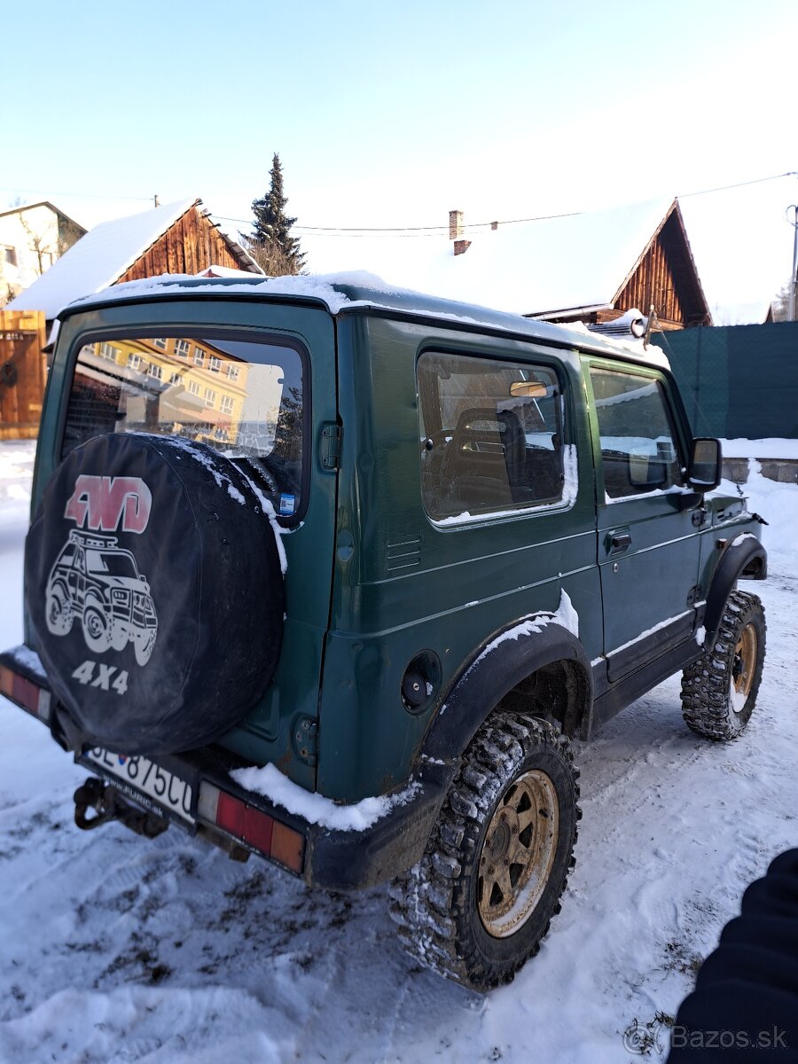 Suzuki Samurai - 2