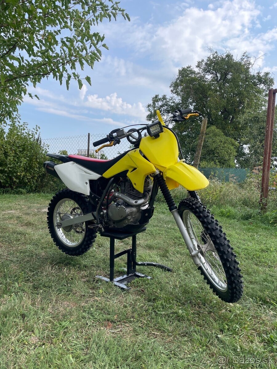Predám suzuki drz 125L 2014 - 2