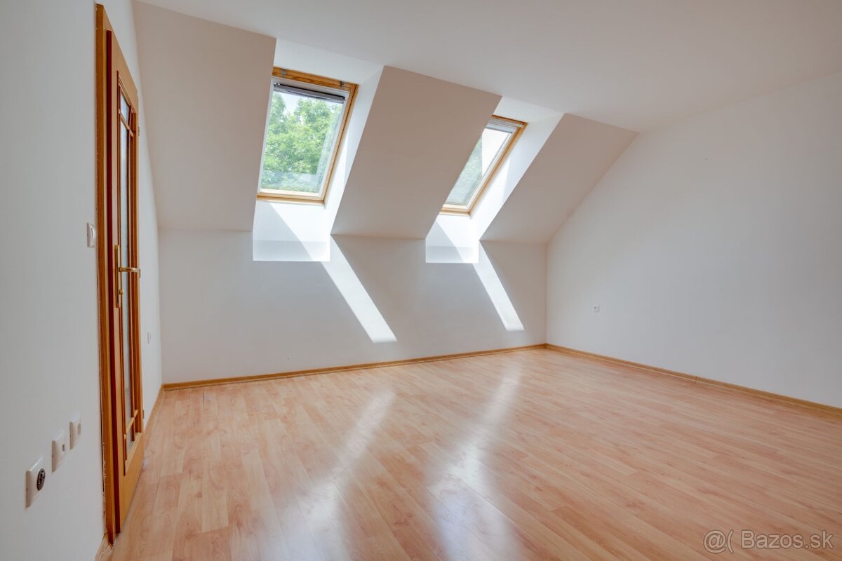 Administratívne priestory v centre Trnavy na PRENÁJOM - 2