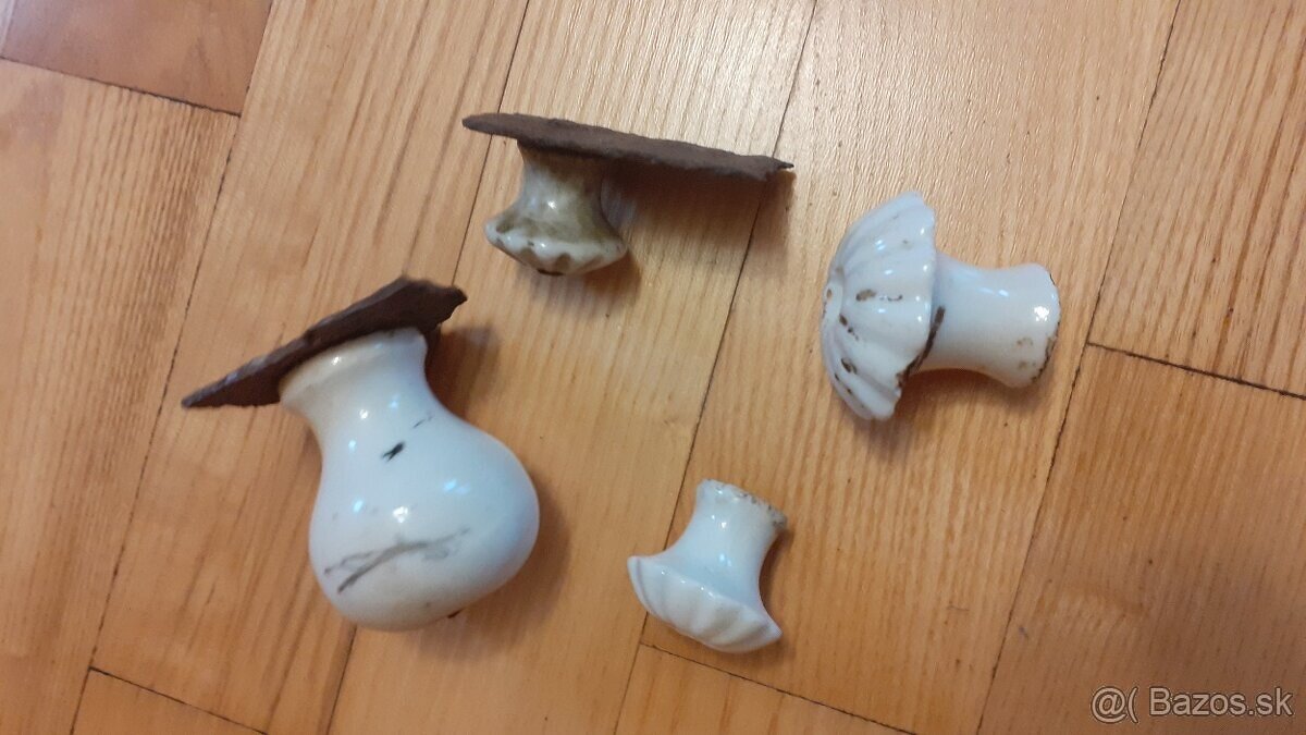 Porcelánové úchytky - 2