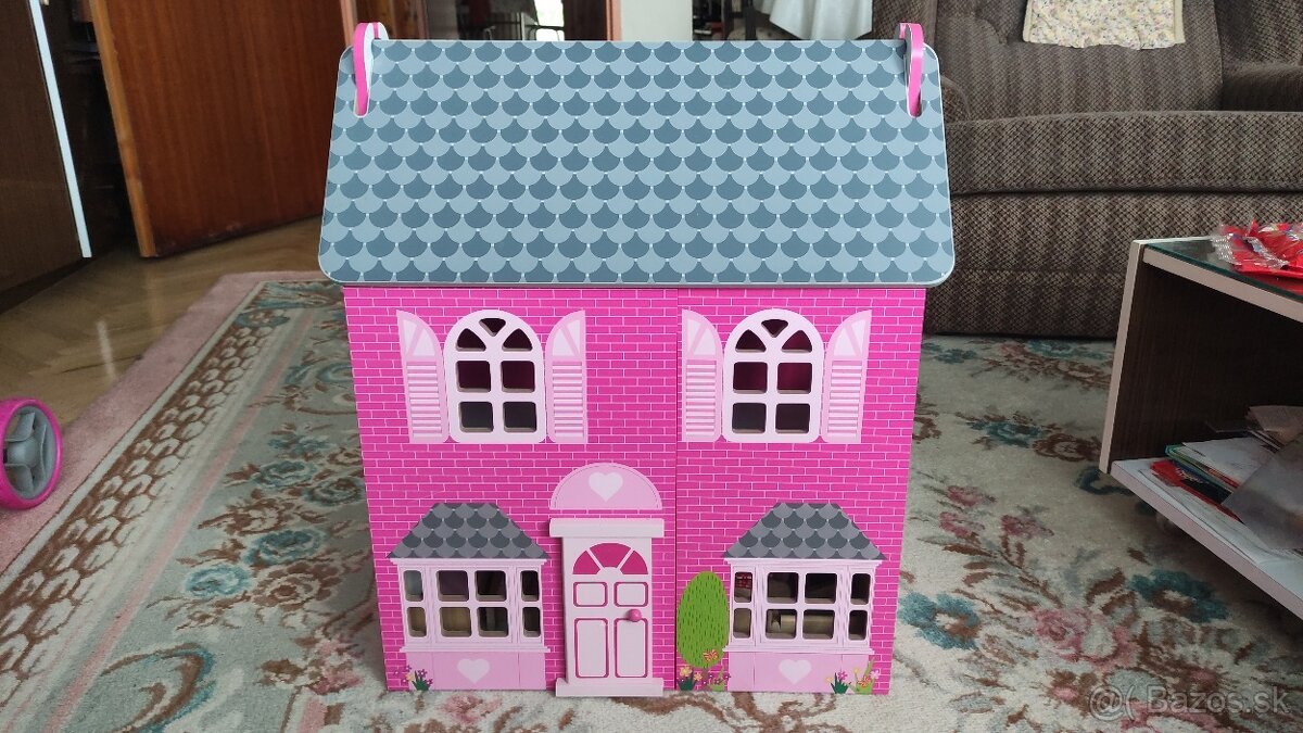 Drevený domček pre bábiky - 2
