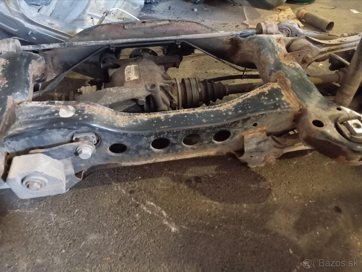 Zadná náprava BMW e87 118d - 2