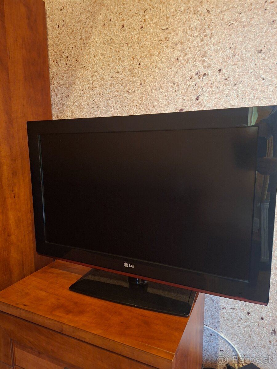 Televízor LG 81 cm - 2